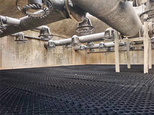 冷卻塔收水器出現(xiàn)漂水的原因,冷卻塔收水器漂水維修方法？